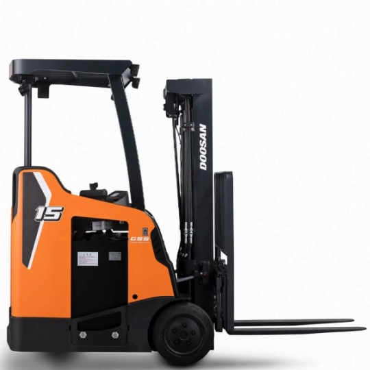 Xe nâng điện đứng lái Stand-up Rider